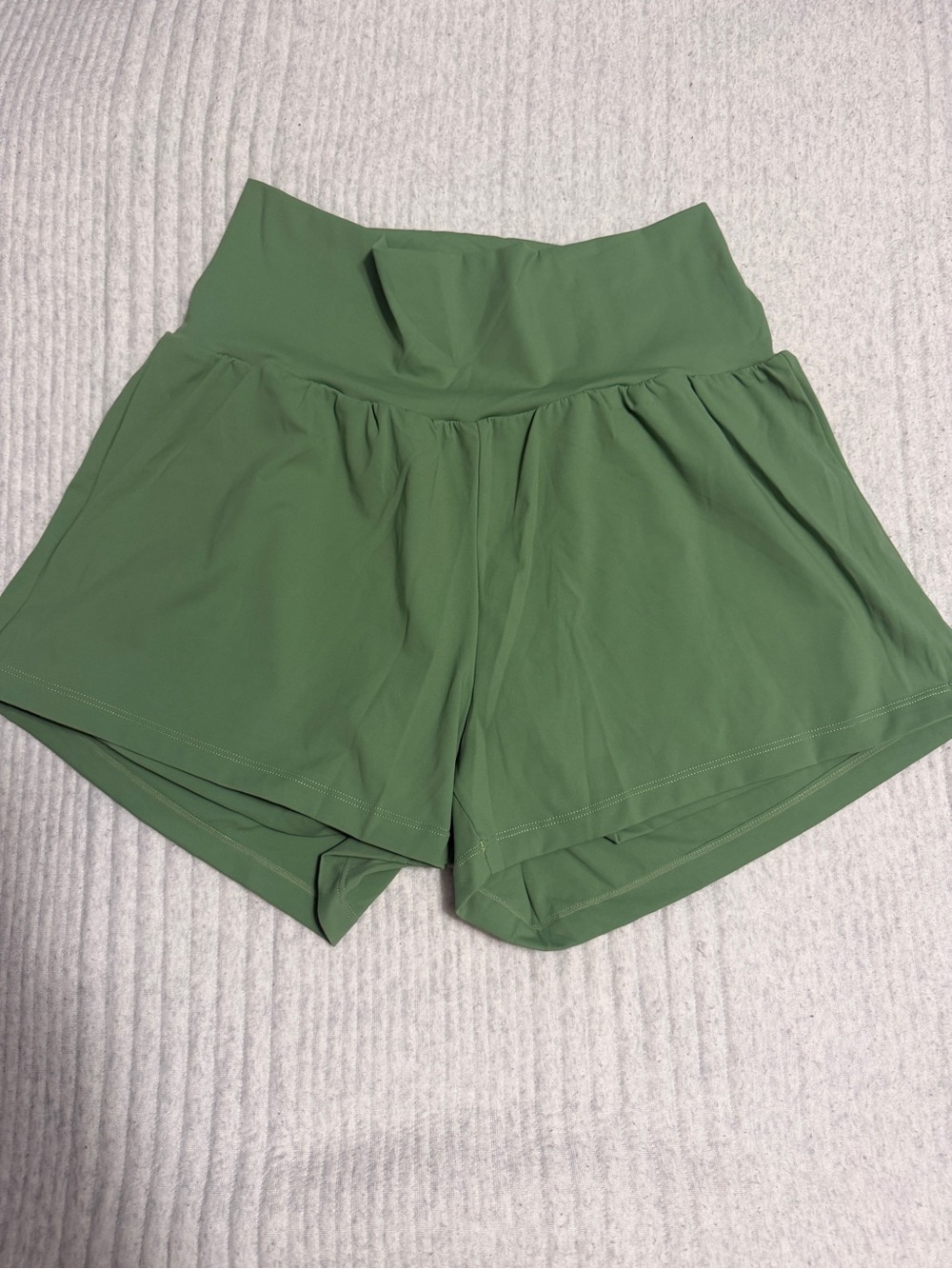 Halara High-Waist Olive Green Women’s Active Shorts - Picture 3 of 8